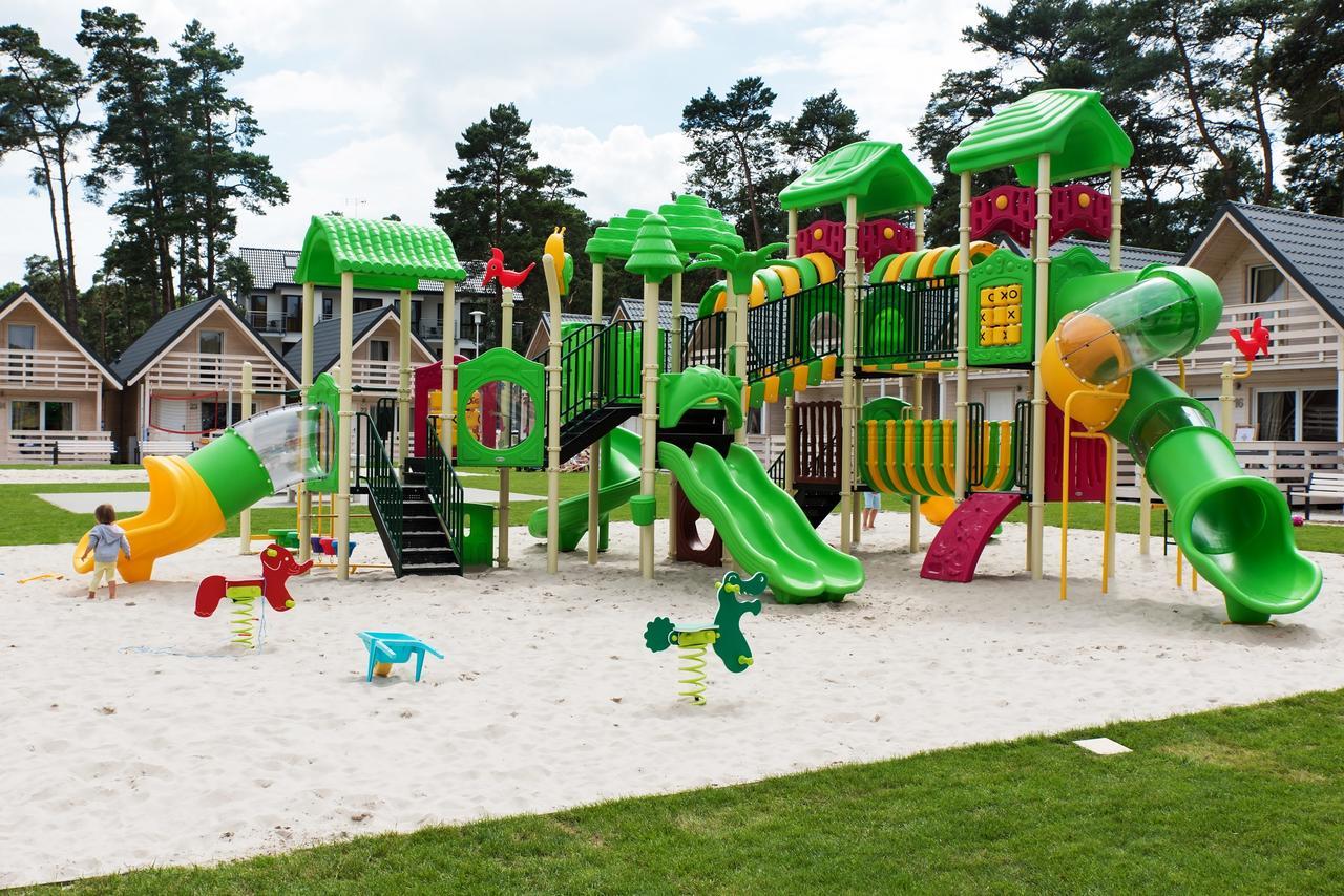 Holiday Park & Resort Pobierowo Exterior photo