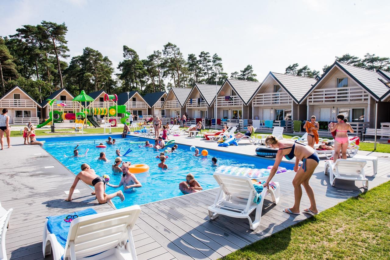 Holiday Park & Resort Pobierowo Exterior photo